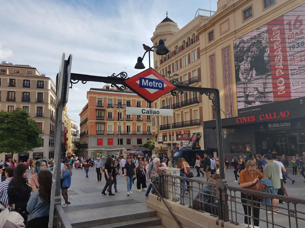 Callao Apartment Madrid Exterior photo